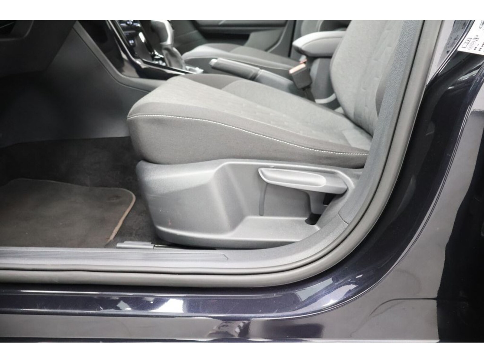 Volkswagen T-Cross – Bild 21
