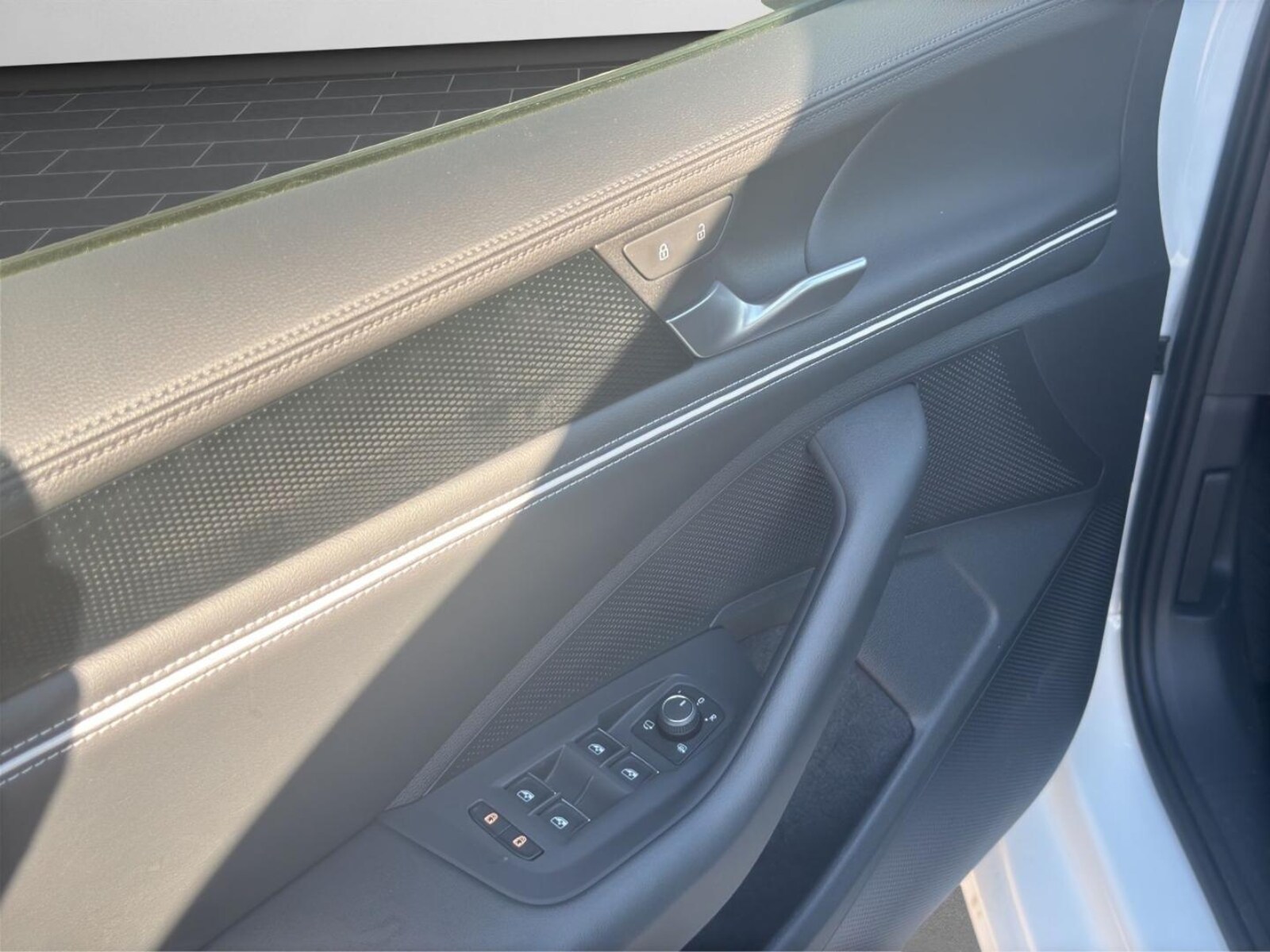 Volkswagen Passat – Bild 13