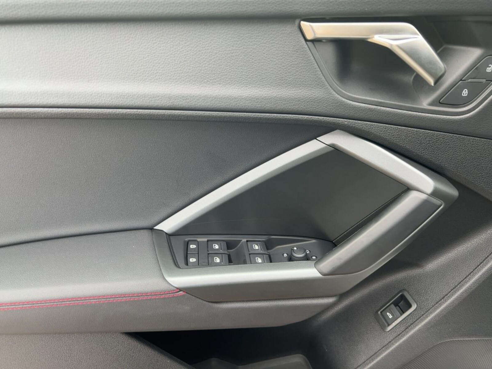 Audi Q3 Sportback – Bild 12