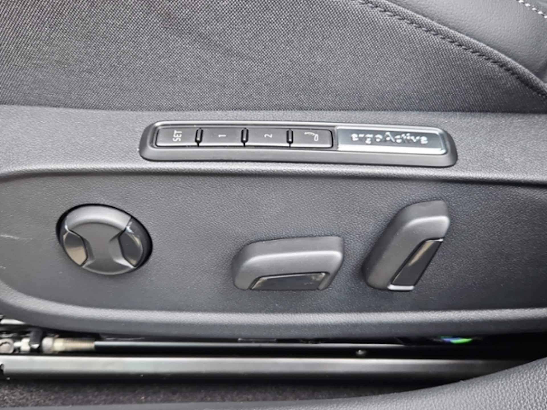 Volkswagen Golf Variant Style