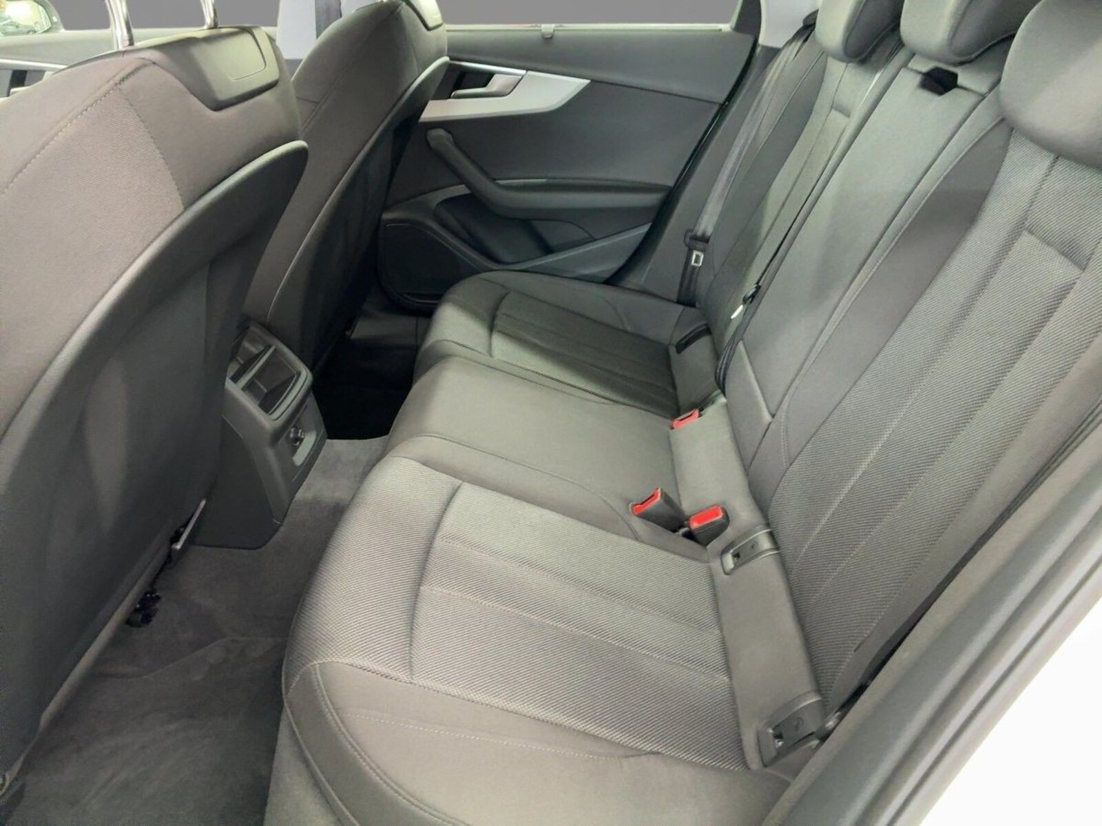 Audi A4 Avant – Bild 7