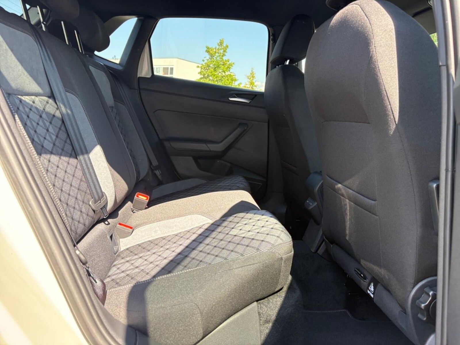 Volkswagen Polo – Bild 11
