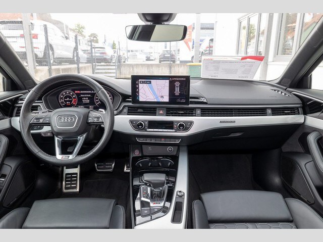 Image about Audi RS 4 Avant TFSI quattro tiptronic