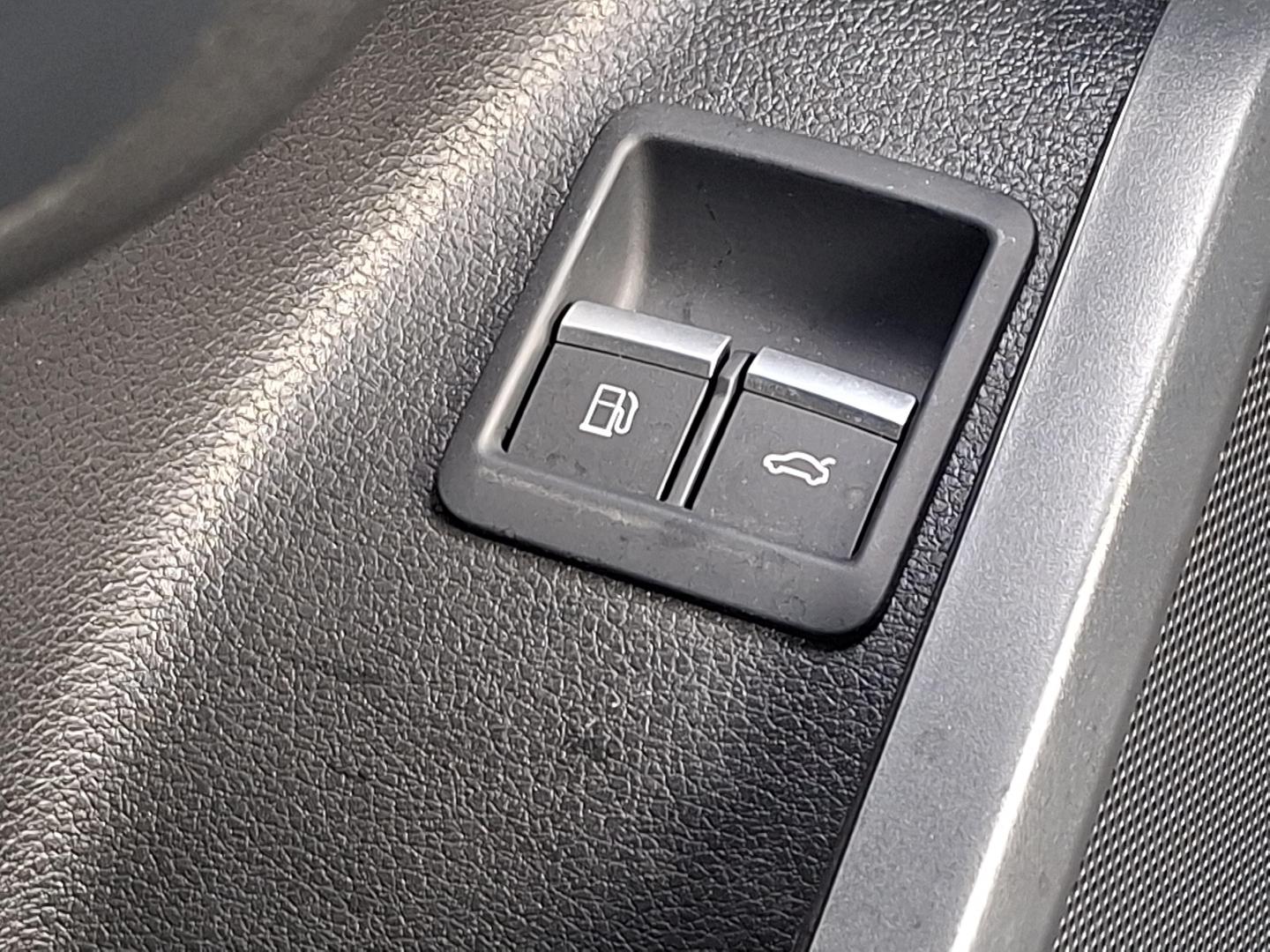 Image about Audi Q5 TFSI e S line 55 TFSI e quattro 270 kW (367 ch) S tronic