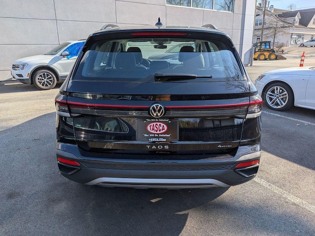 2025 Volkswagen Taos