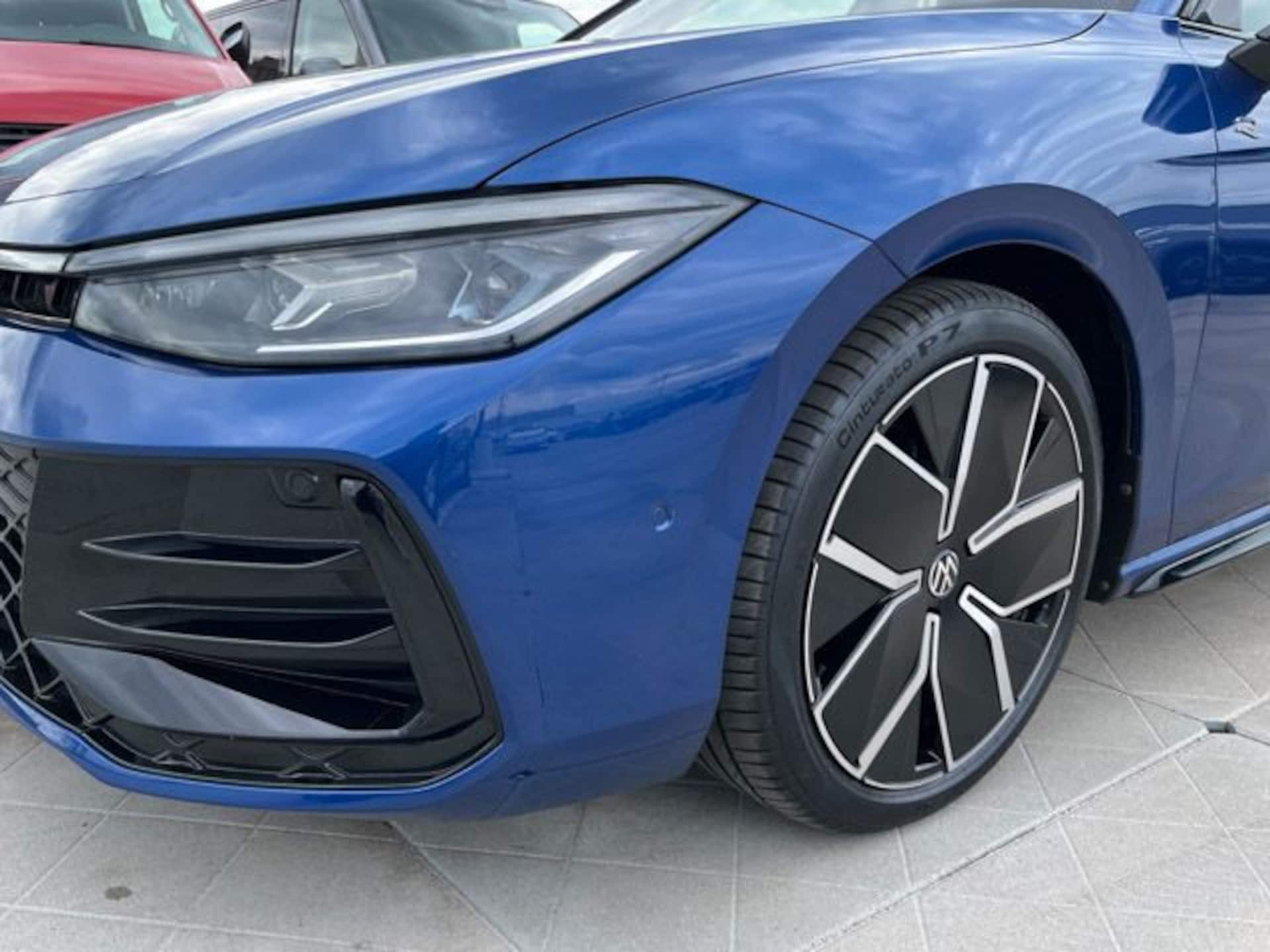 Volkswagen Passat R-Line