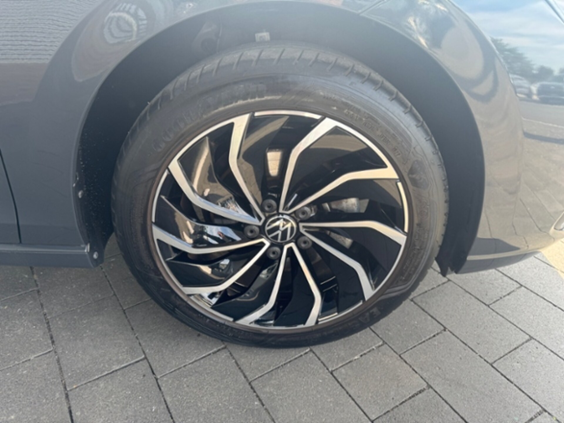Volkswagen Golf Style