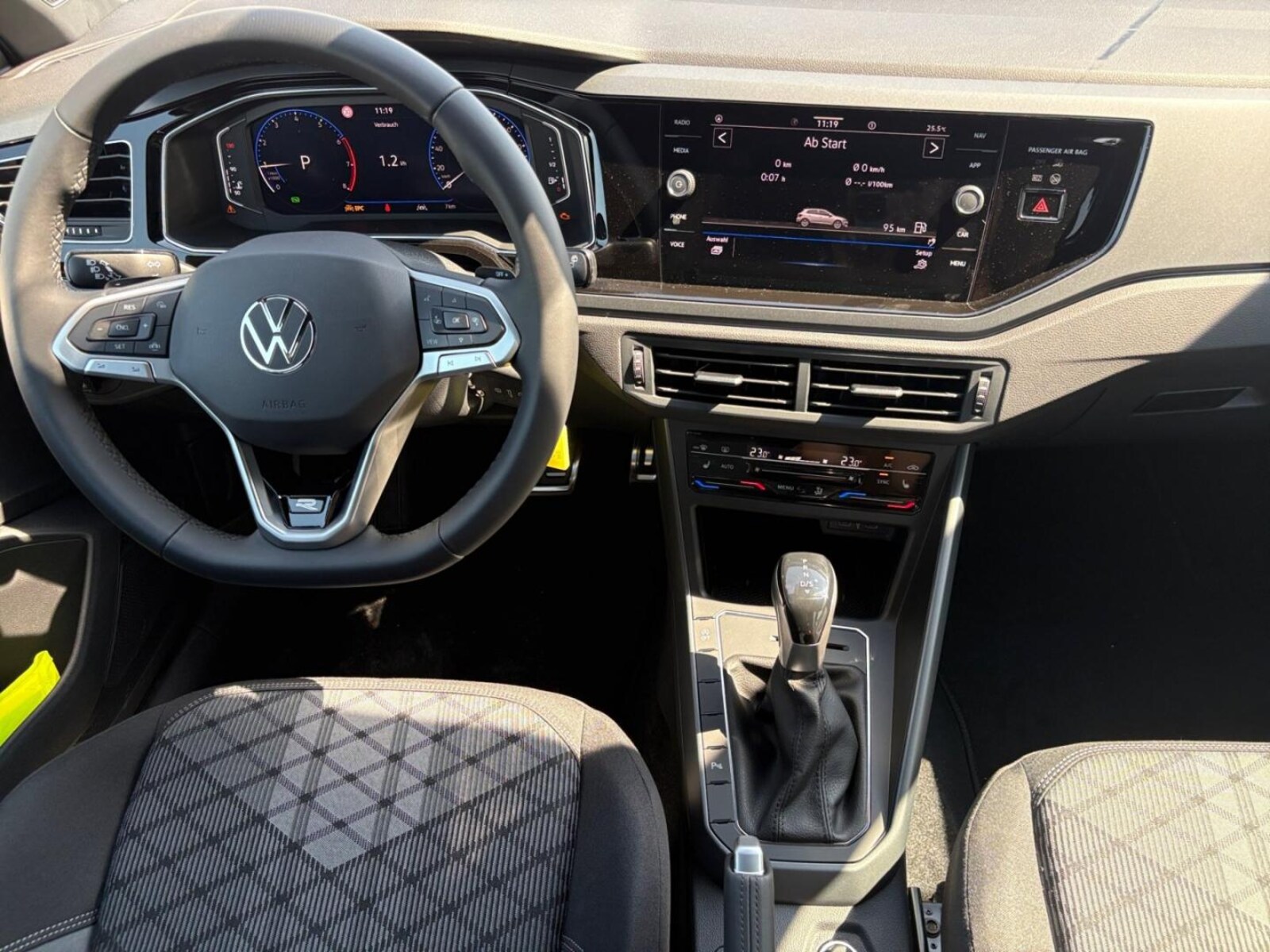Volkswagen Polo – Bild 12