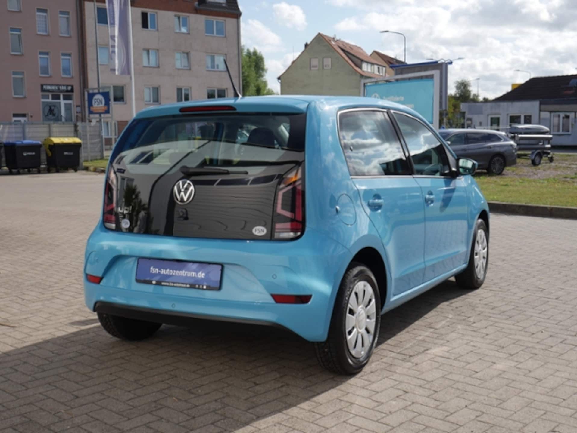 Volkswagen up!