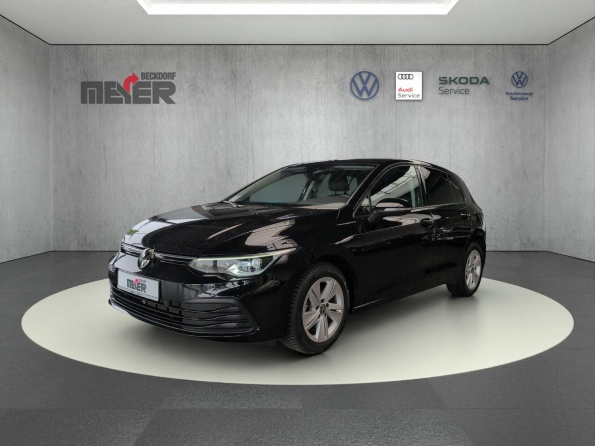 Volkswagen Golf Life