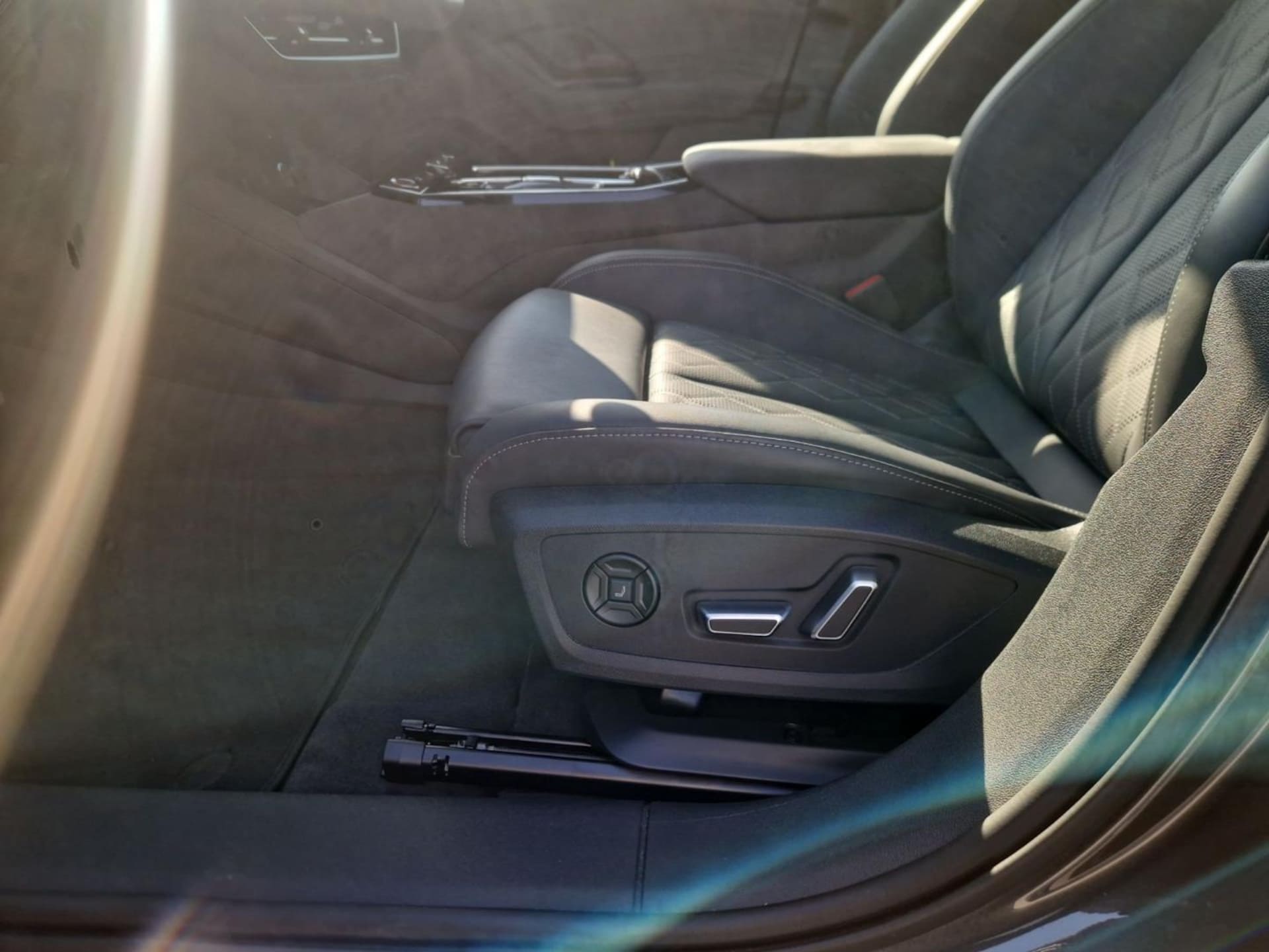Audi S6 Avant e-tron