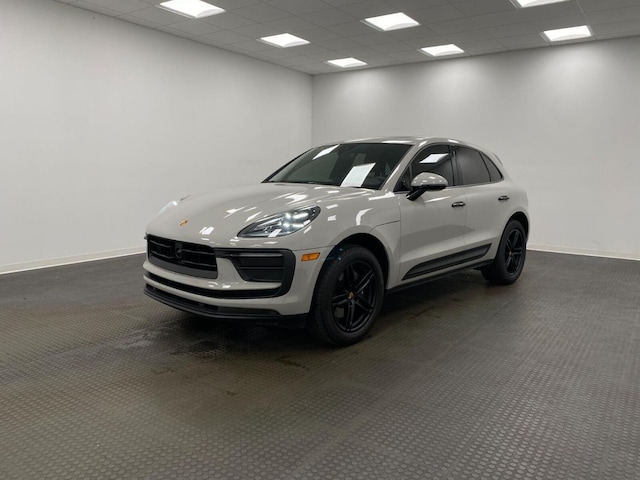 Photo of 2025 Porsche Macan 