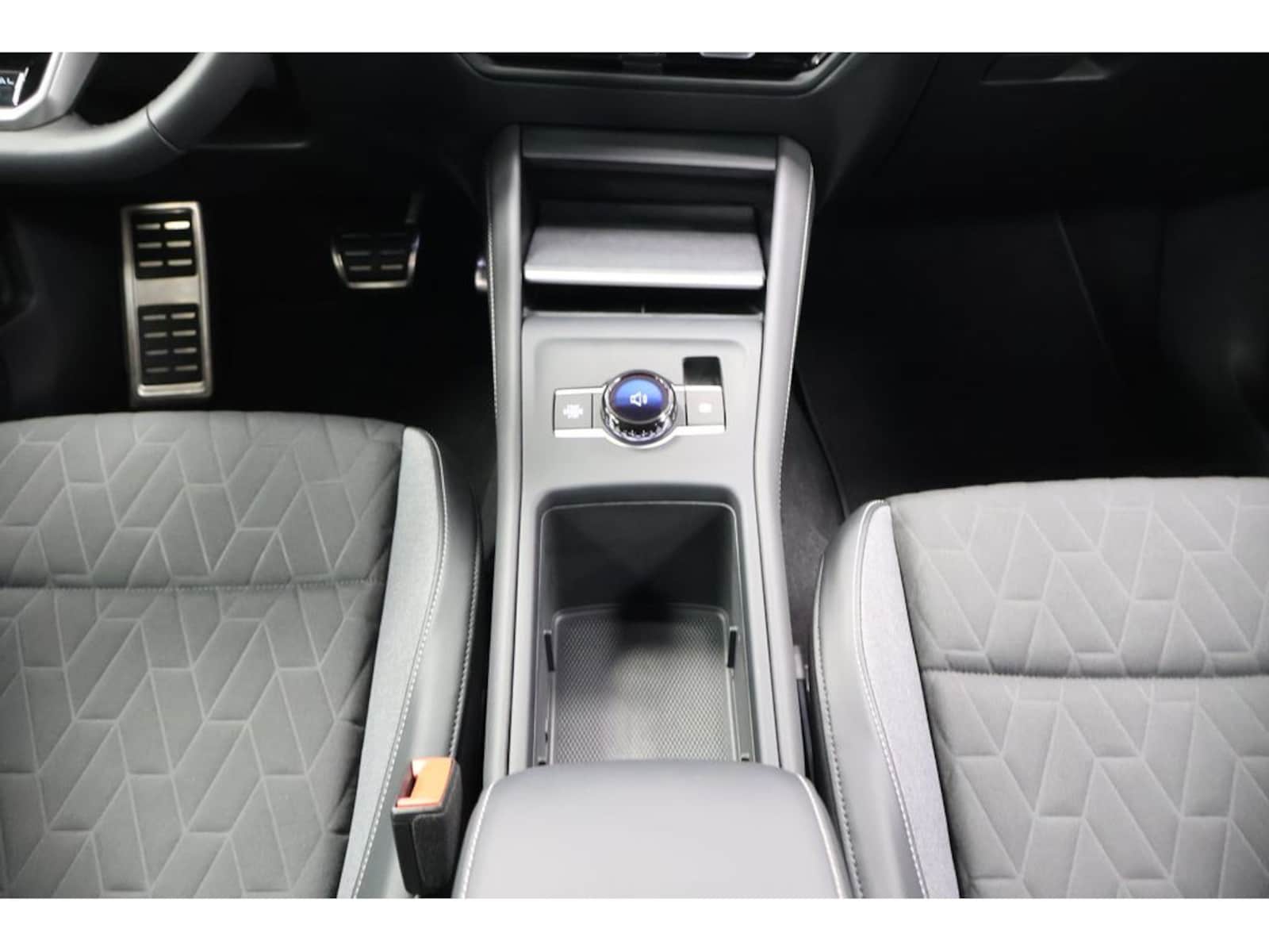Volkswagen Tiguan – Bild 14