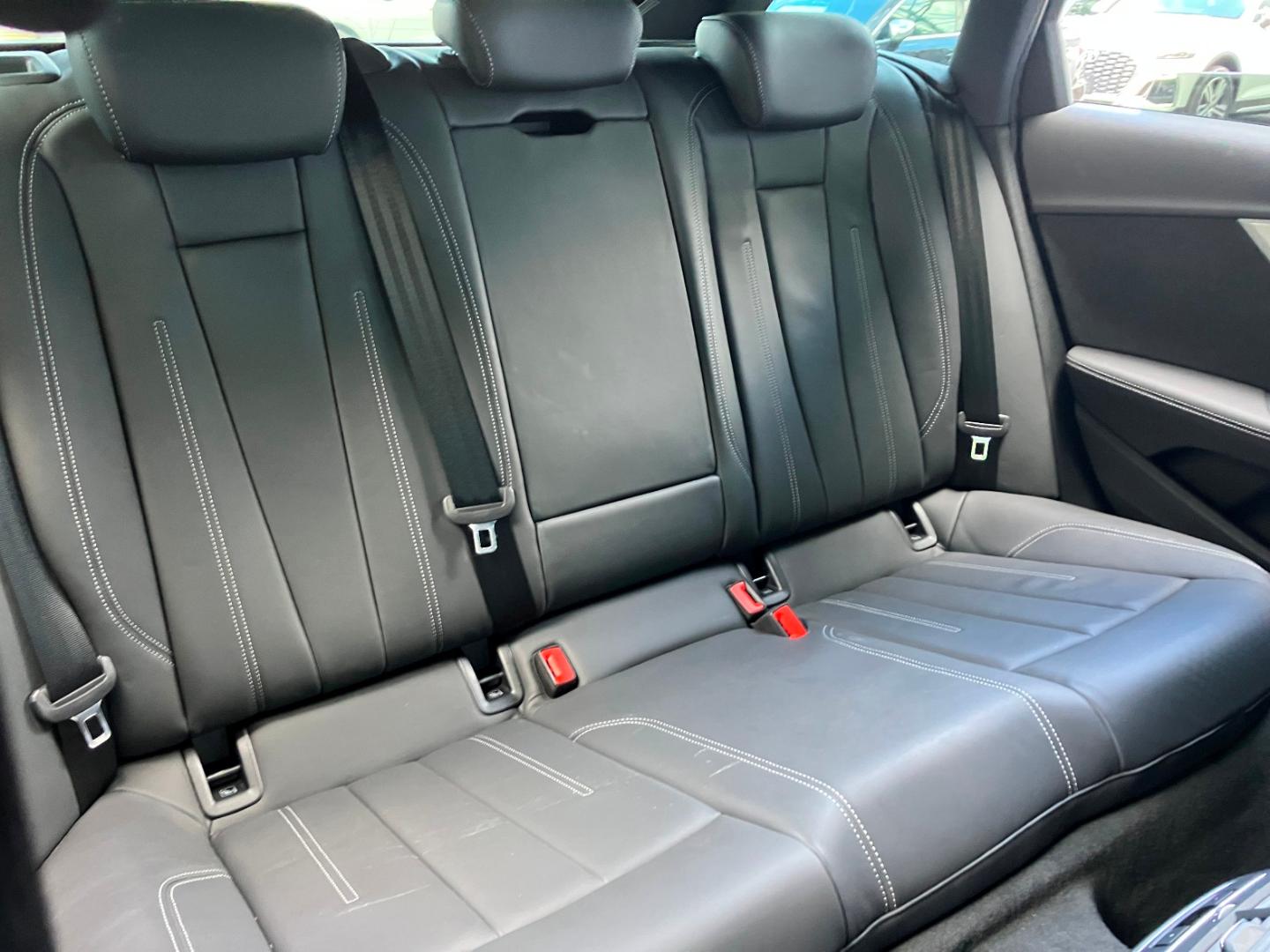 Image about Audi A4 Avant 40 TDI quattro S line 150(204) kW(PS) S tronic