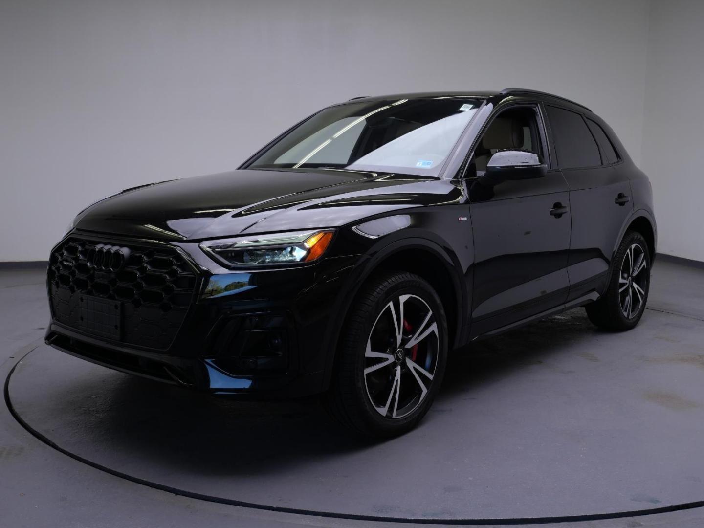 2025 Audi Q5 45 Premium Plus's photo