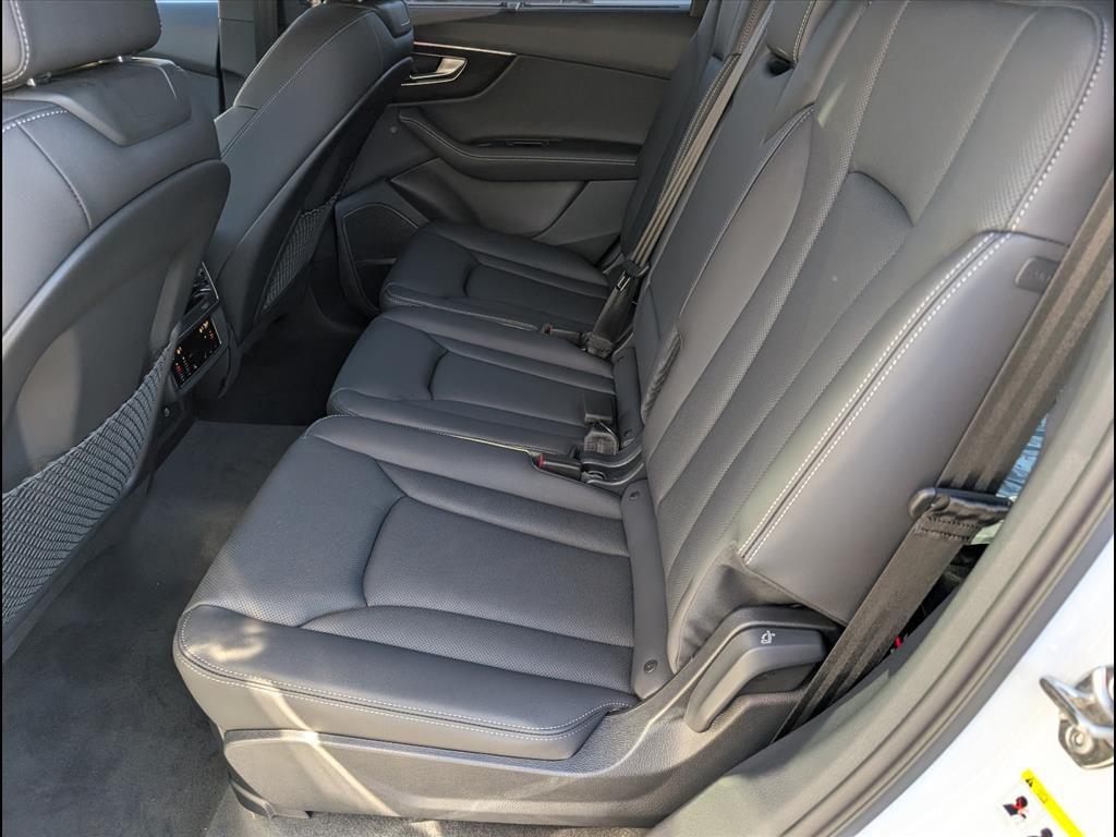 2026 Audi Q7 Premium Plus - Photo 6