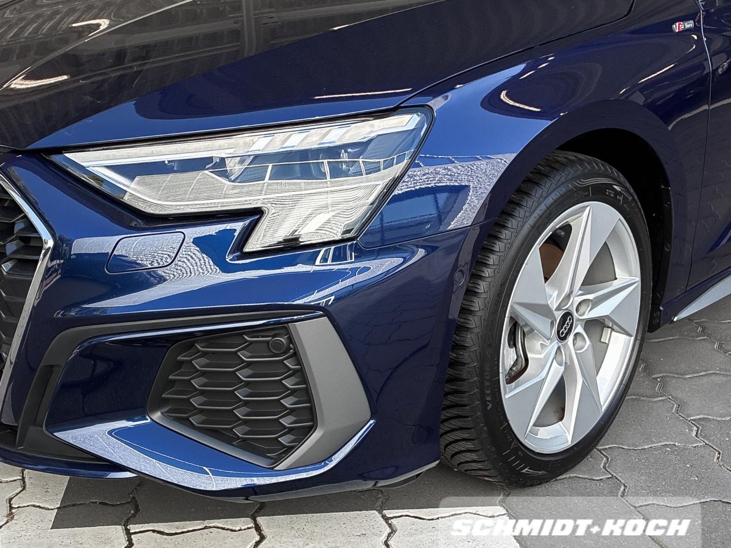 Bild über Audi A3 Sportback S line 35 TFSI 110(150) kW(PS) S tronic - für weitere Informationen kontaktieren Sie den Audi Partner