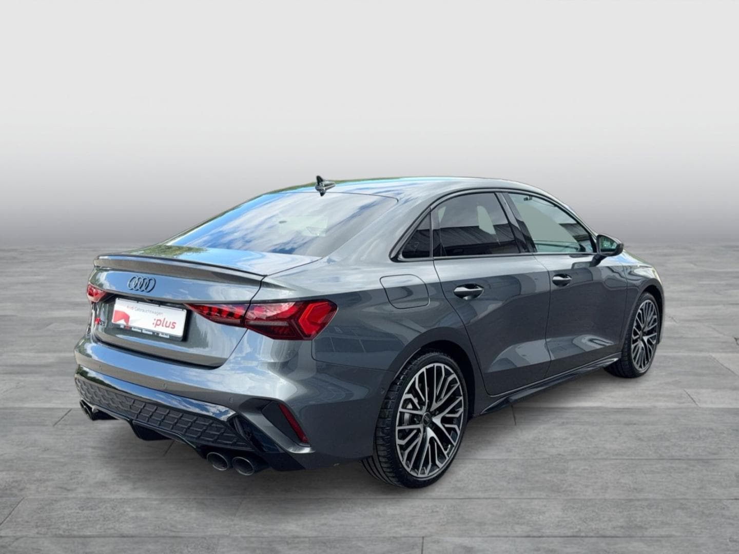 Bild über Audi S3 Limousine TFSI quattro S tronic - für weitere Informationen kontaktieren Sie den Audi Partner