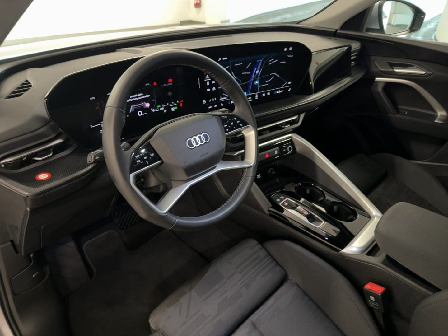 Bild über Audi Q5 SUV TFSI 150 kW S tronic - für weitere Informationen kontaktieren Sie den Audi Partner