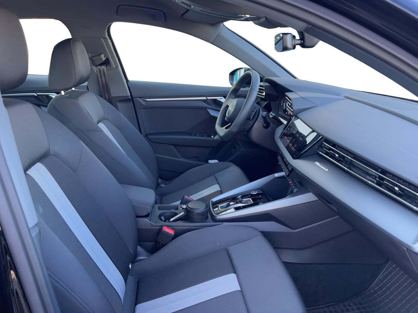Bild über Audi A3 Sportback TFSI 85 kW S tronic - für weitere Informationen kontaktieren Sie den Audi Partner