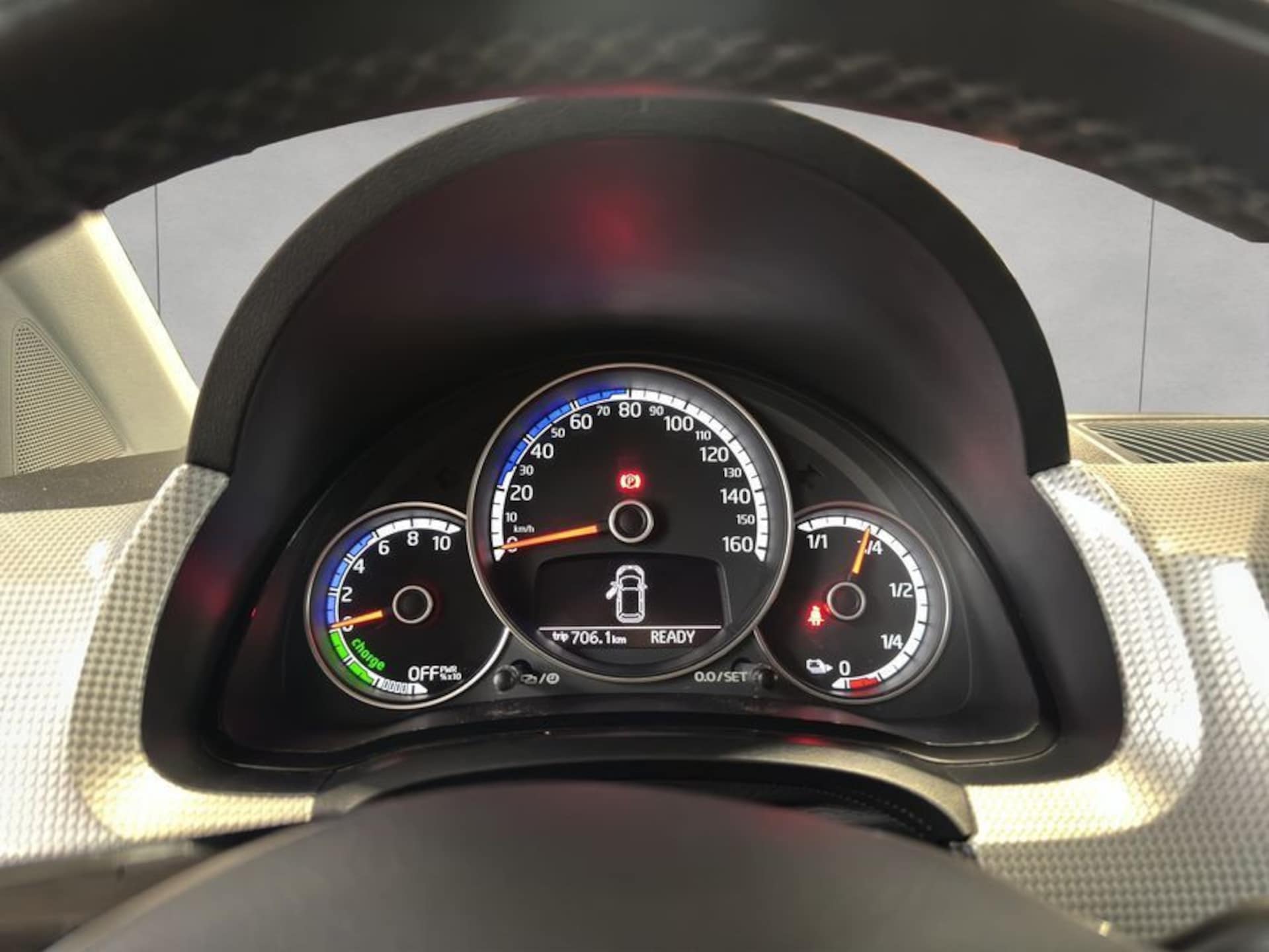 Volkswagen e-up! Style "Plus"