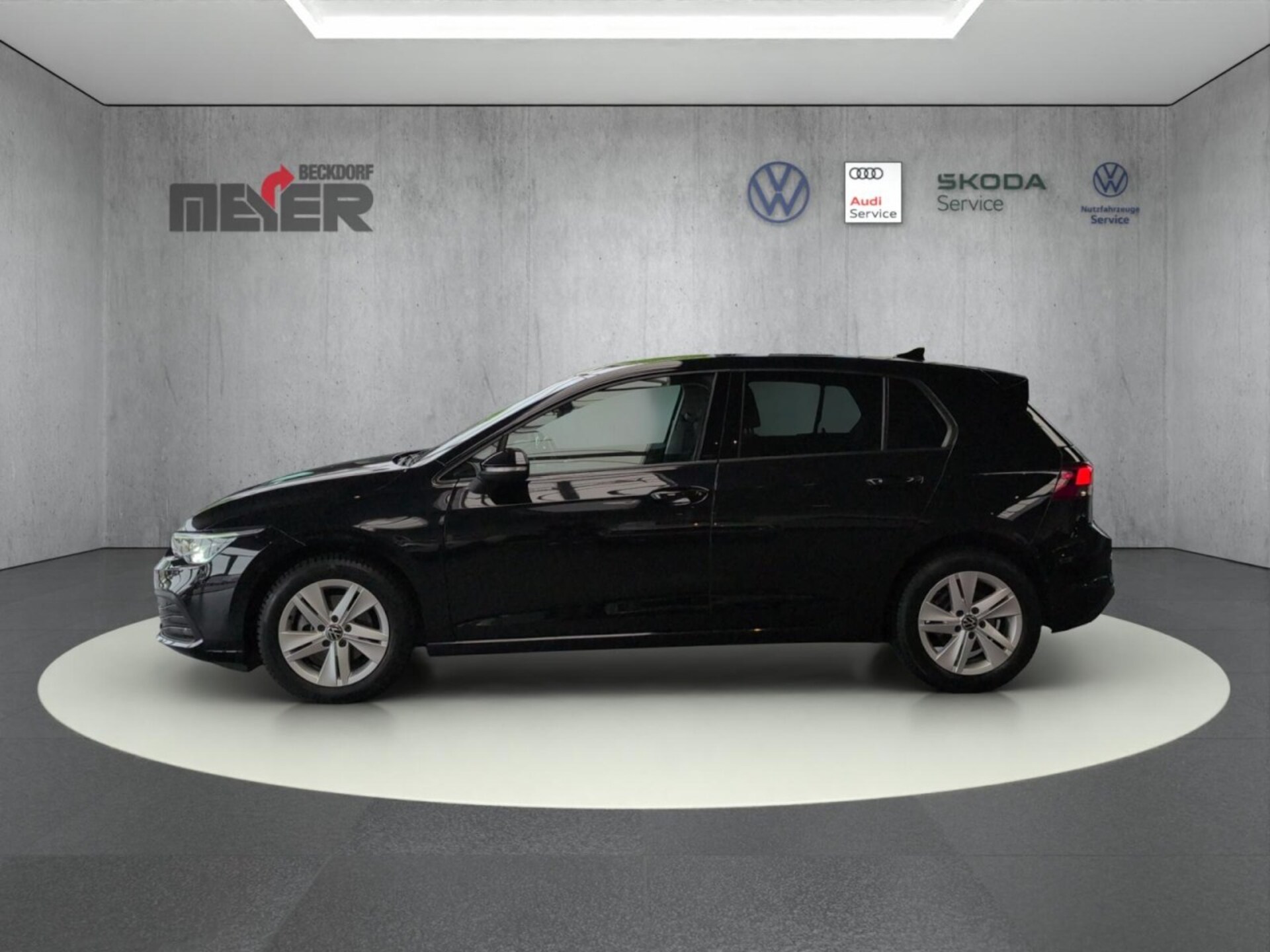 Volkswagen Golf Life