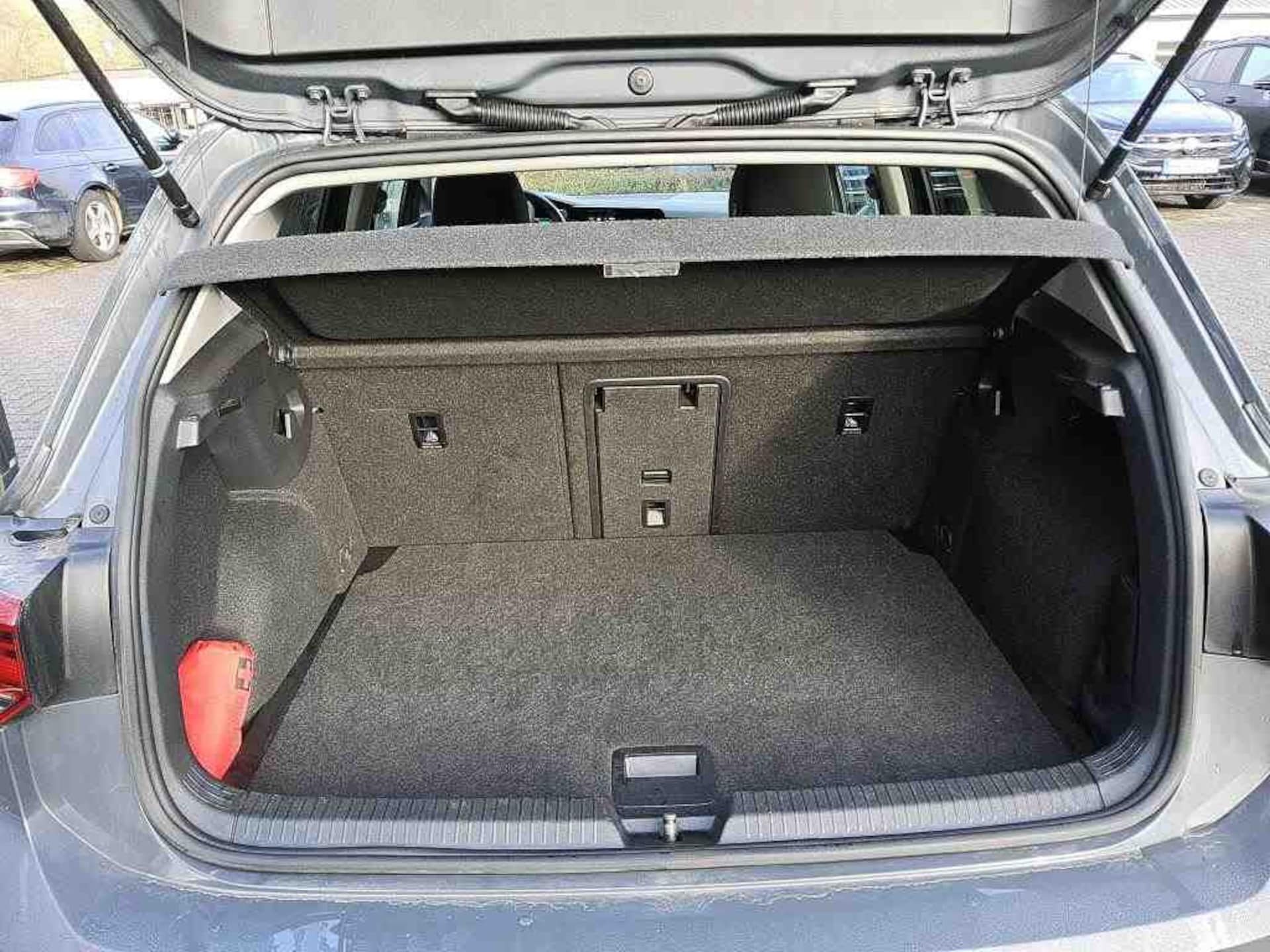 Volkswagen Golf Active