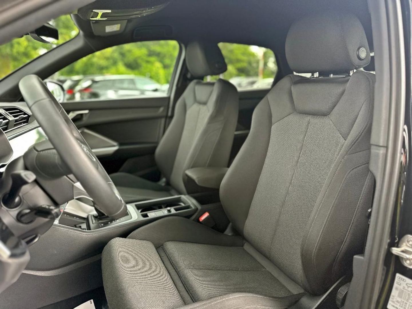 Bild über Audi Q3 Sportback S line 35 TFSI S tronic - für weitere Informationen kontaktieren Sie den Audi Partner