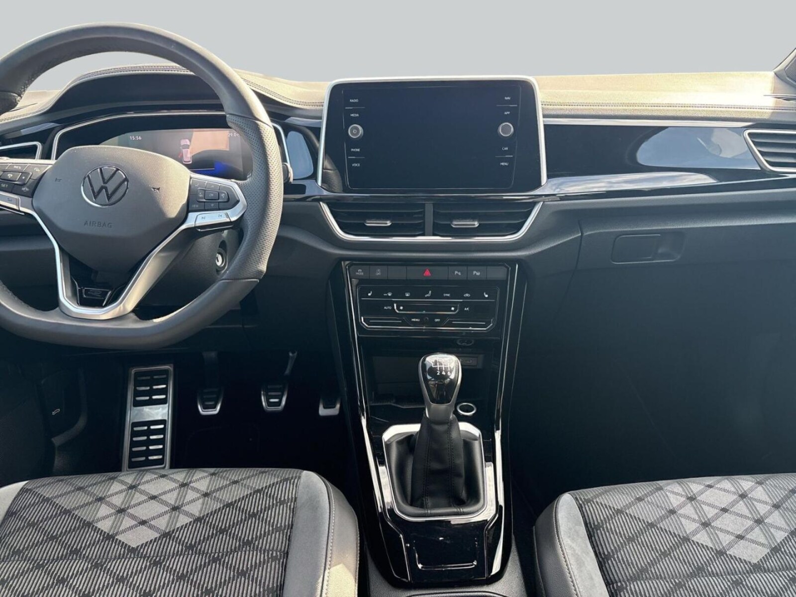 Volkswagen T-Roc – Bild 13