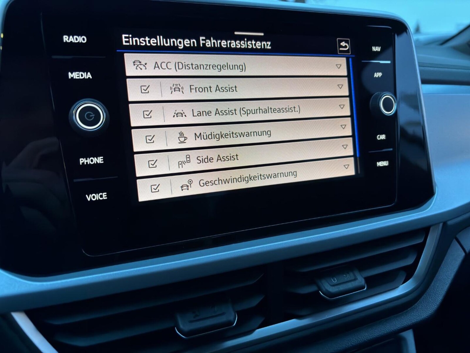 Volkswagen T-Roc – Bild 20