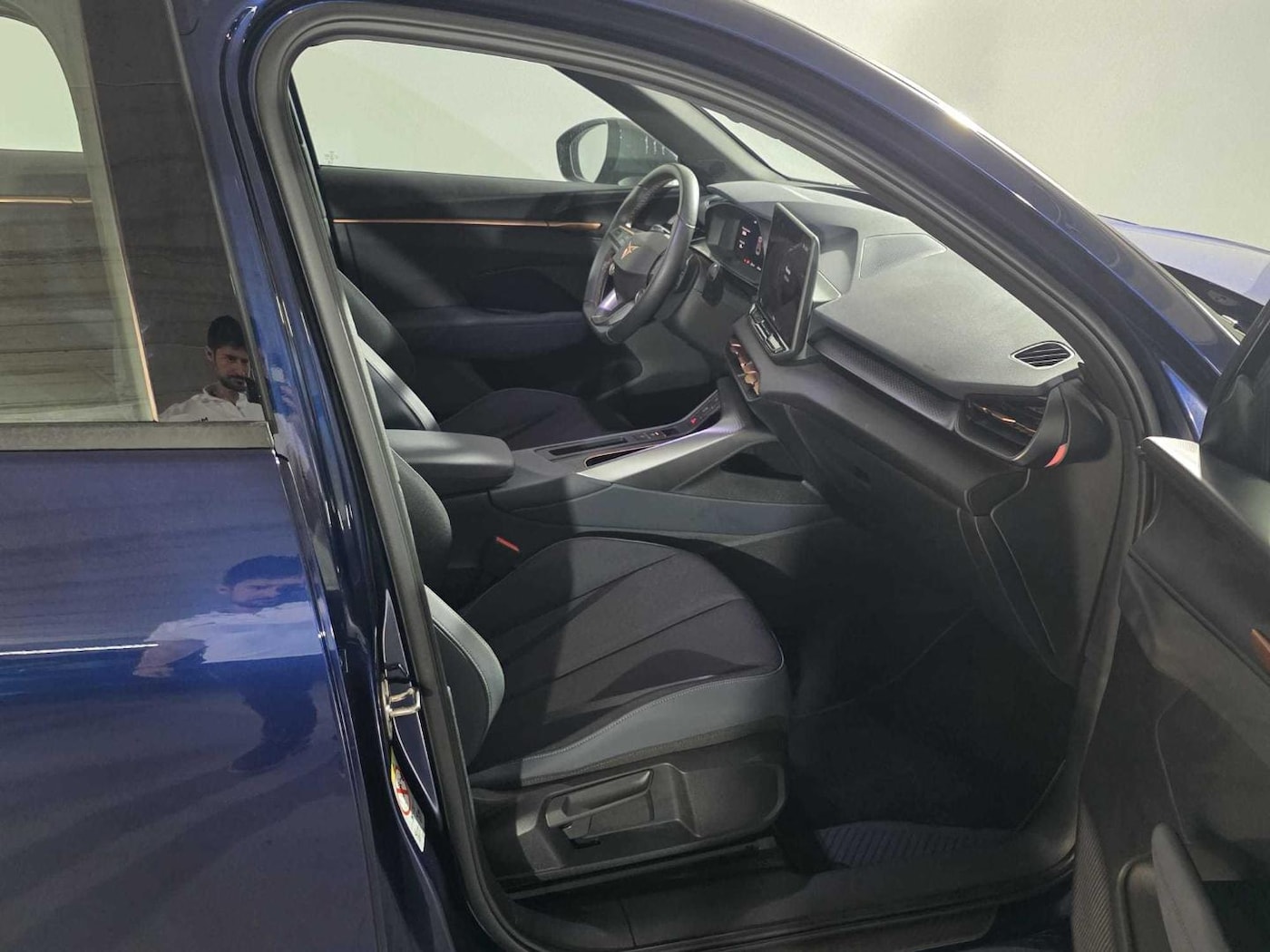 CUPRA Terramar 1.5 TSI e-Hybrid DSG 150 kW (204 CV) — photo 5