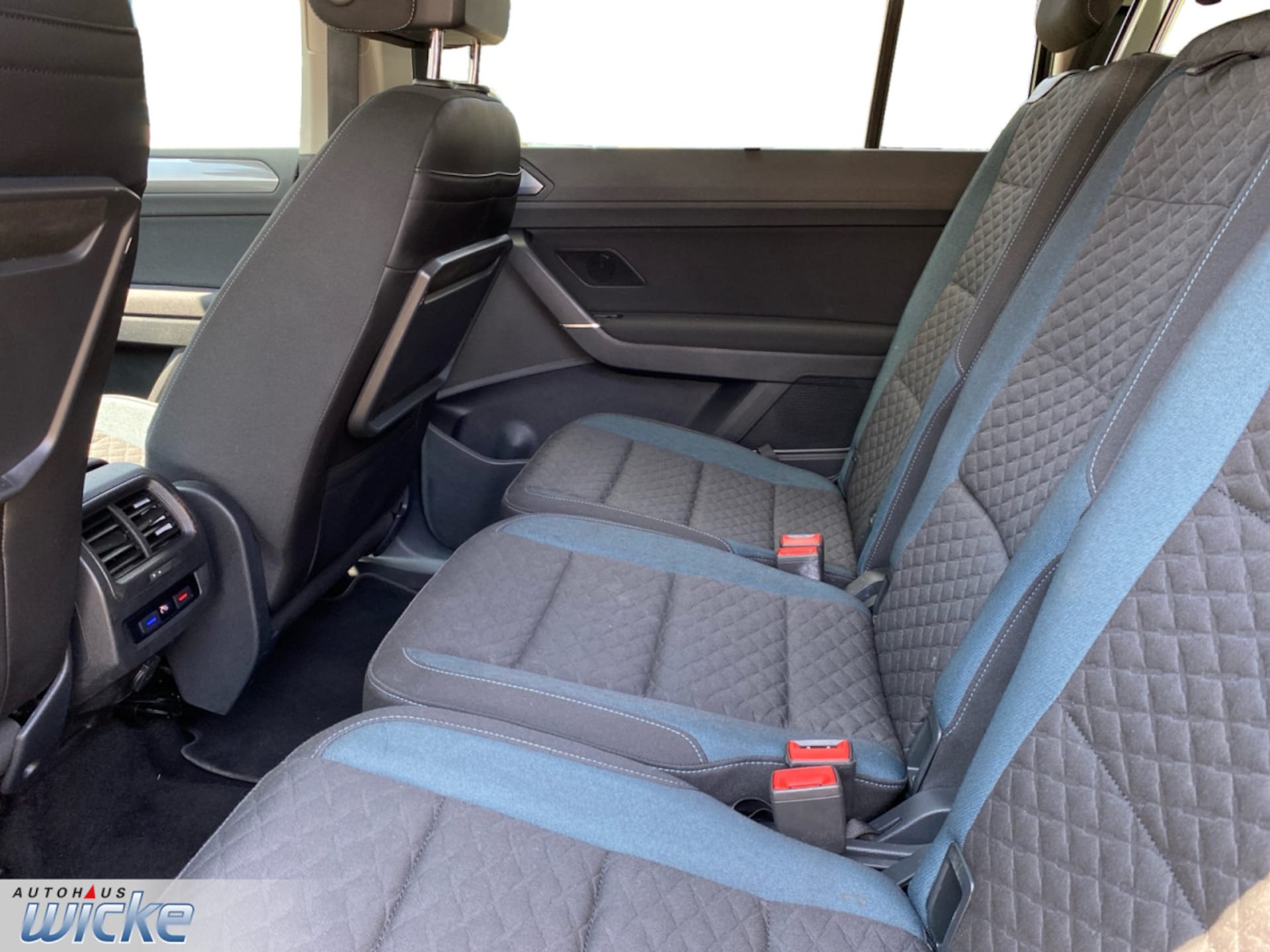 Volkswagen Touran IQ.DRIVE