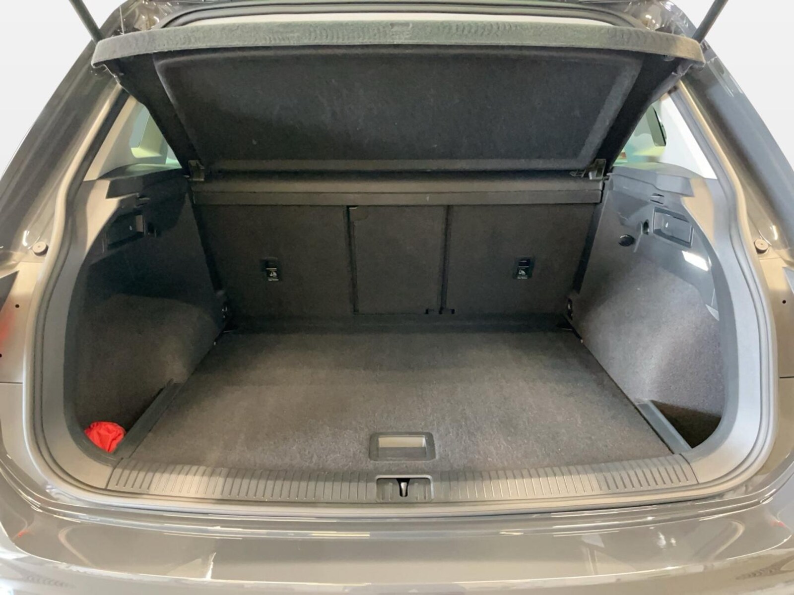 Volkswagen Tiguan – Bild 12