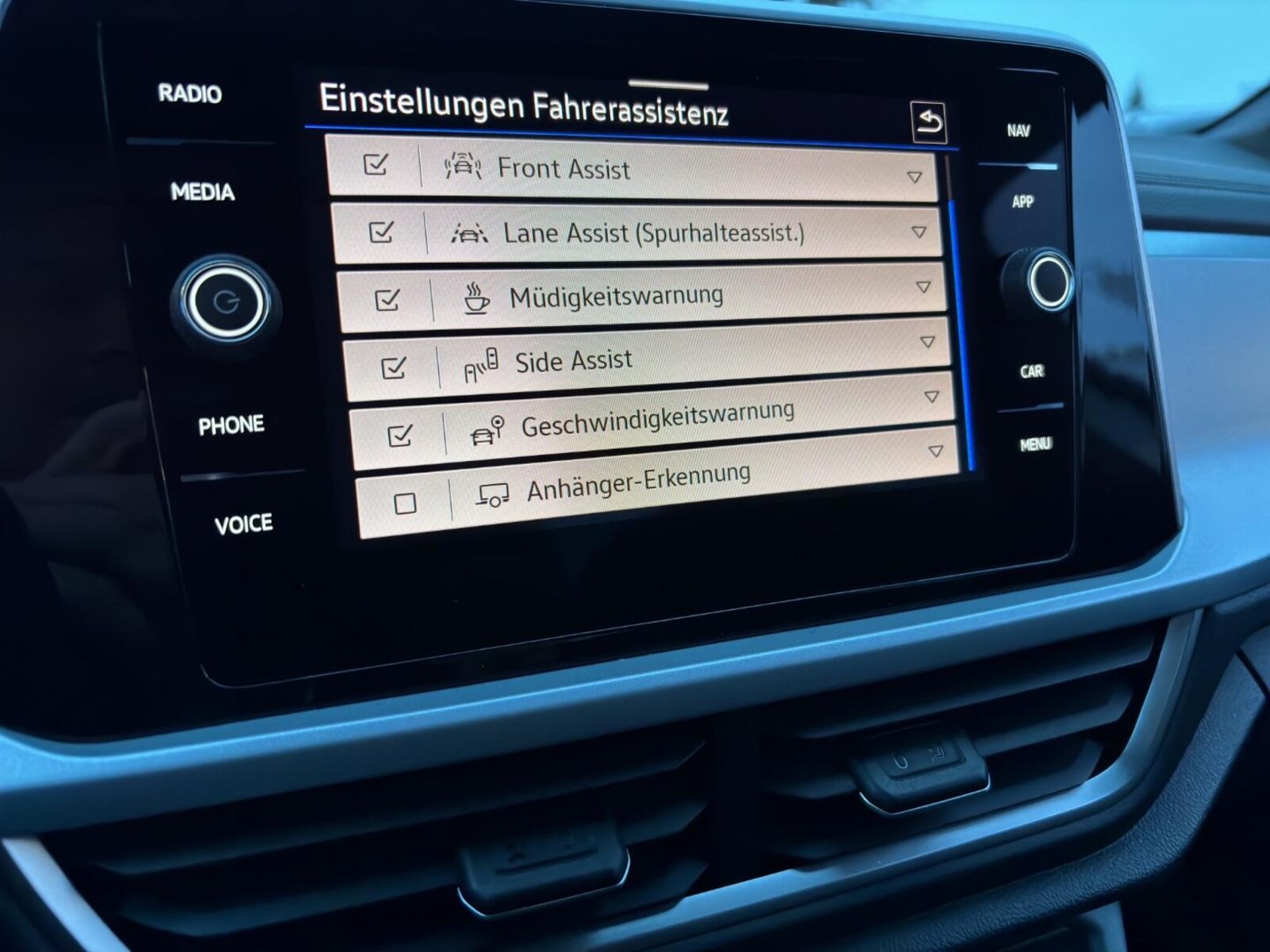 Volkswagen T-Roc – Bild 21