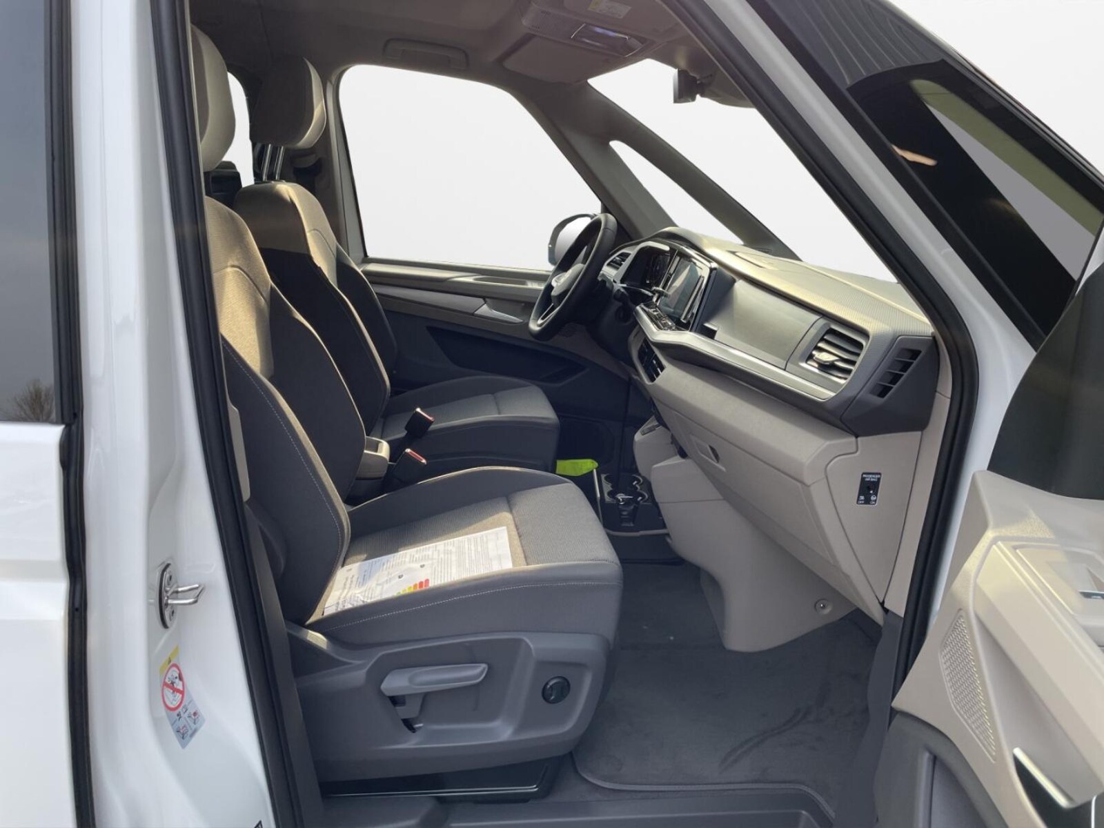 Volkswagen Multivan – Bild 14