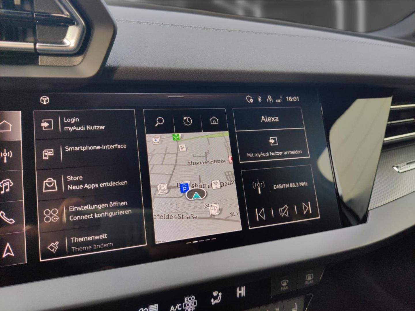 Bild über Audi A3 Sportback advanced 30 TFSI S tronic - für weitere Informationen kontaktieren Sie den Audi Partner