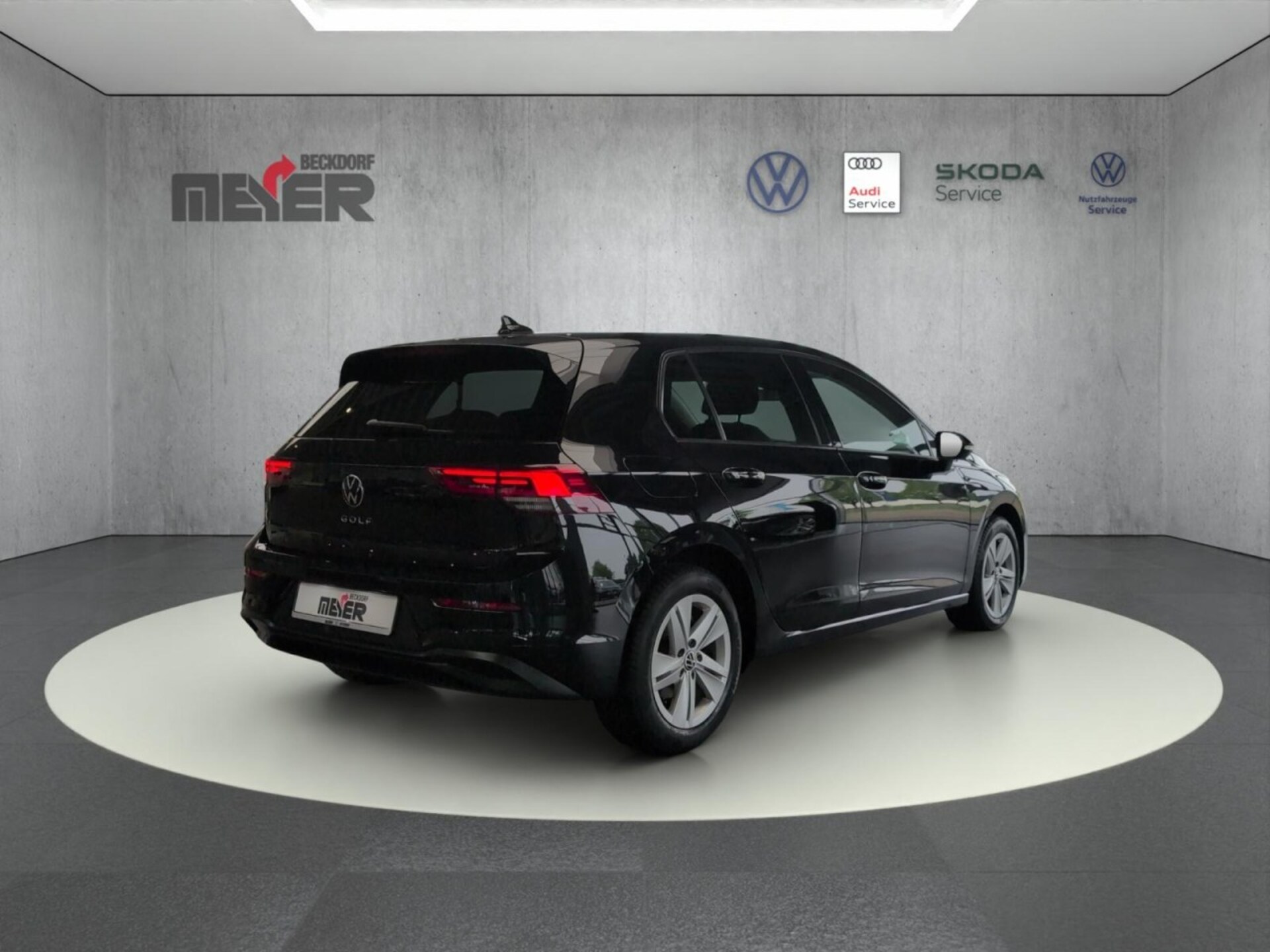 Volkswagen Golf Life