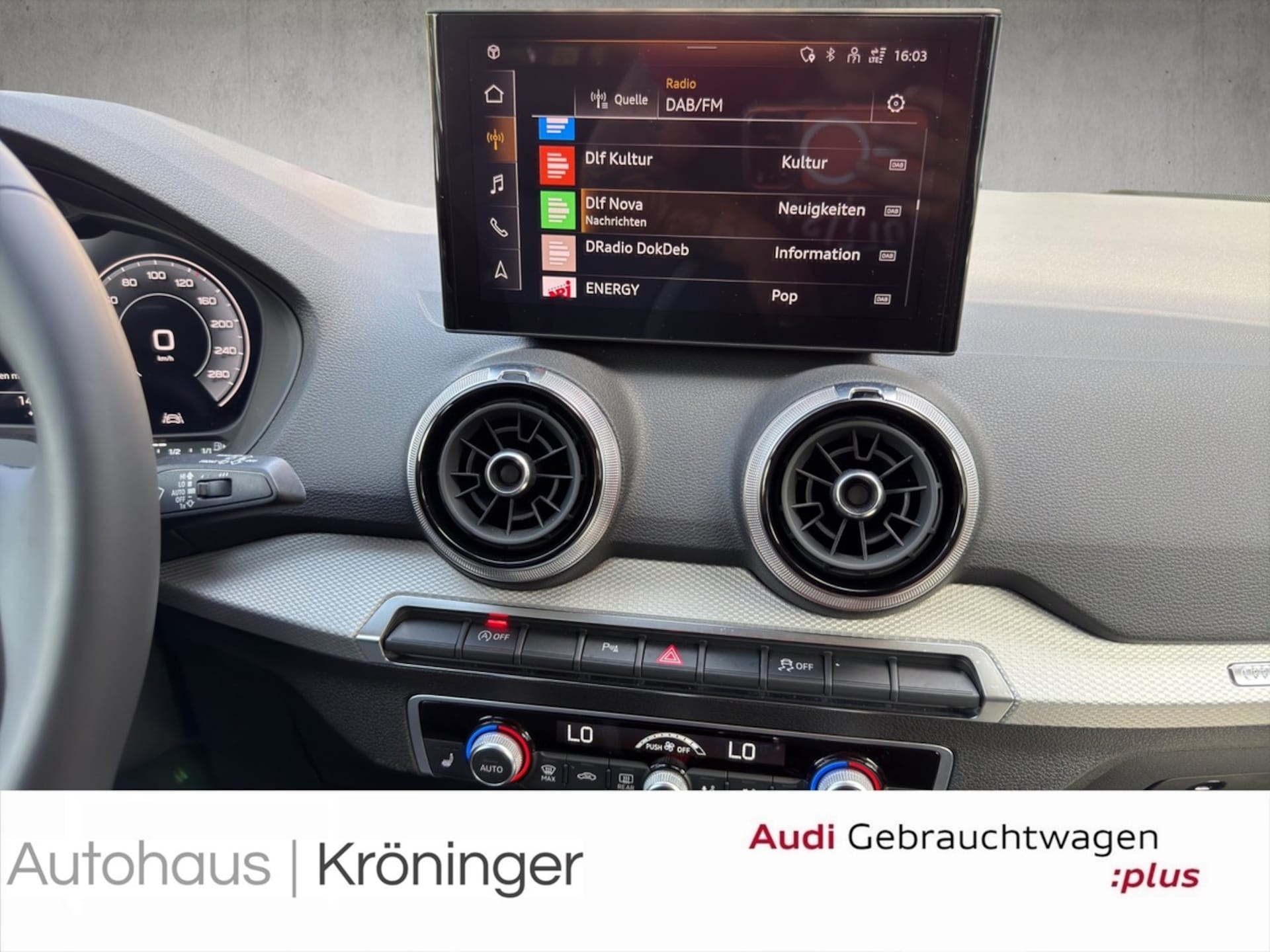 Audi Q2 S line