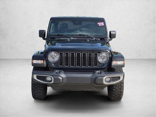 2025 Jeep Gladiator