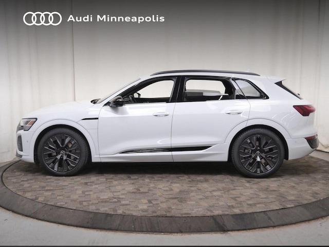 2024 Audi Q8 e-tron