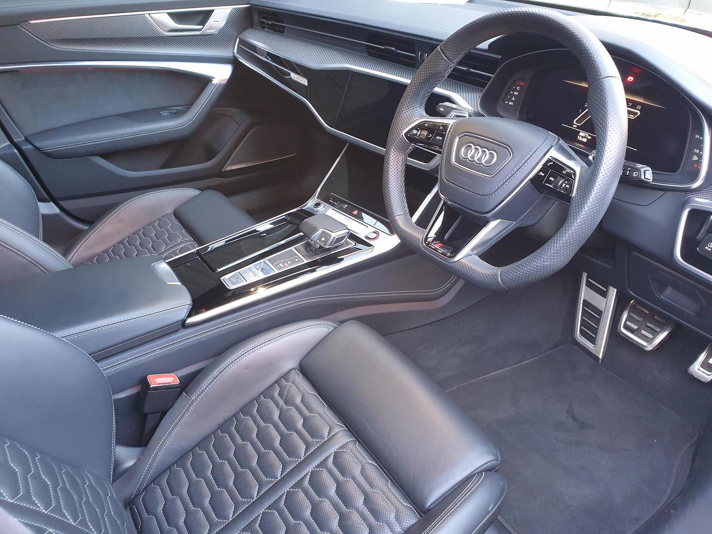 Image about Audi RS 6 Avant RS 6 Avant 441 kW tiptronic