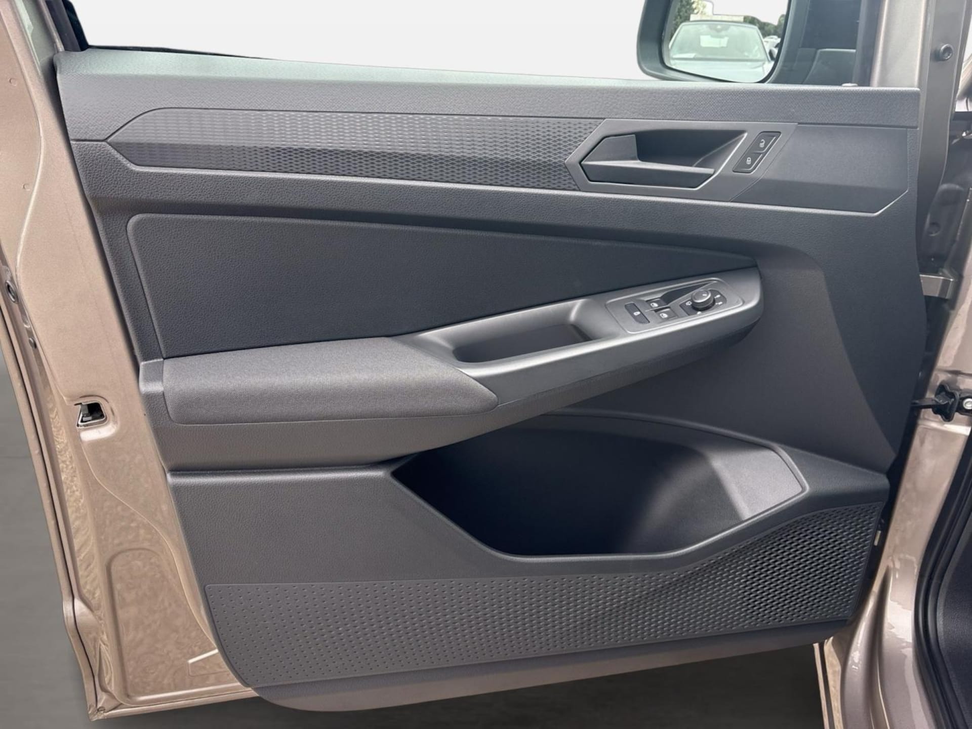 Volkswagen Caddy Basis-Modell