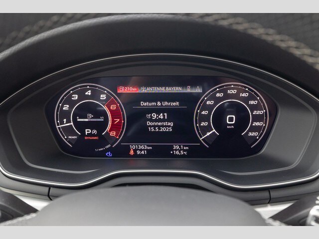 Image about Audi RS 4 Avant TFSI quattro tiptronic