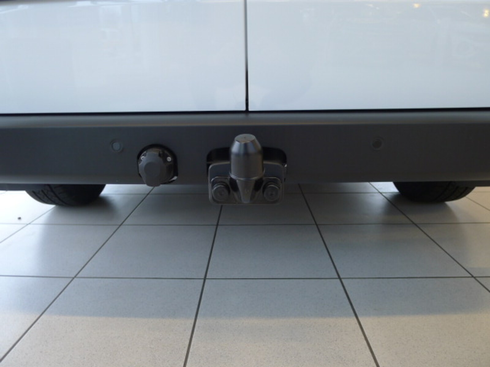 Volkswagen Transporter Kasten kurzer Radstand – Bild 17