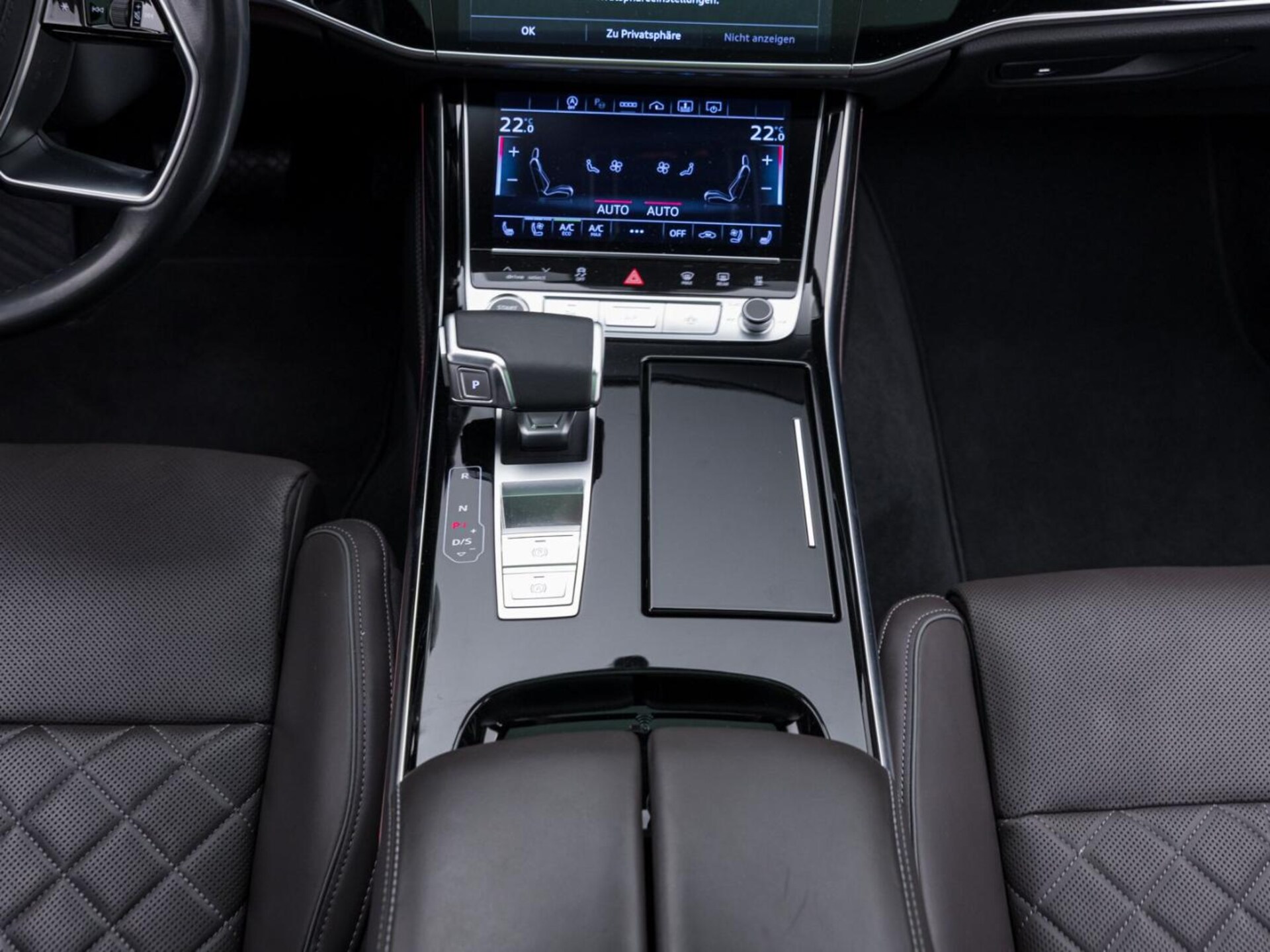 Audi A8 Lang