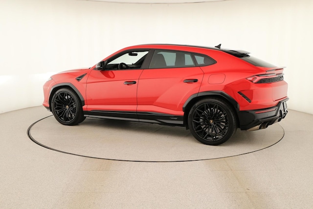 2025 Lamborghini Urus