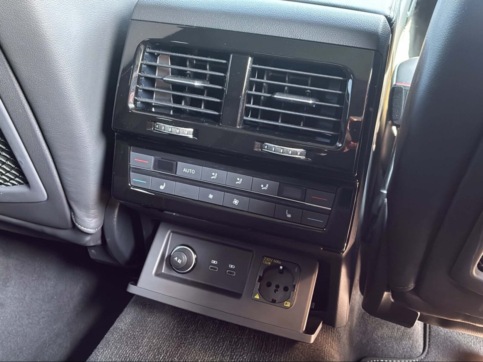 Volkswagen Touareg – Bild 13