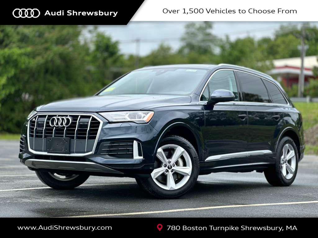 2023 Audi Q7 45 Premium quattro Tiptronic's photo