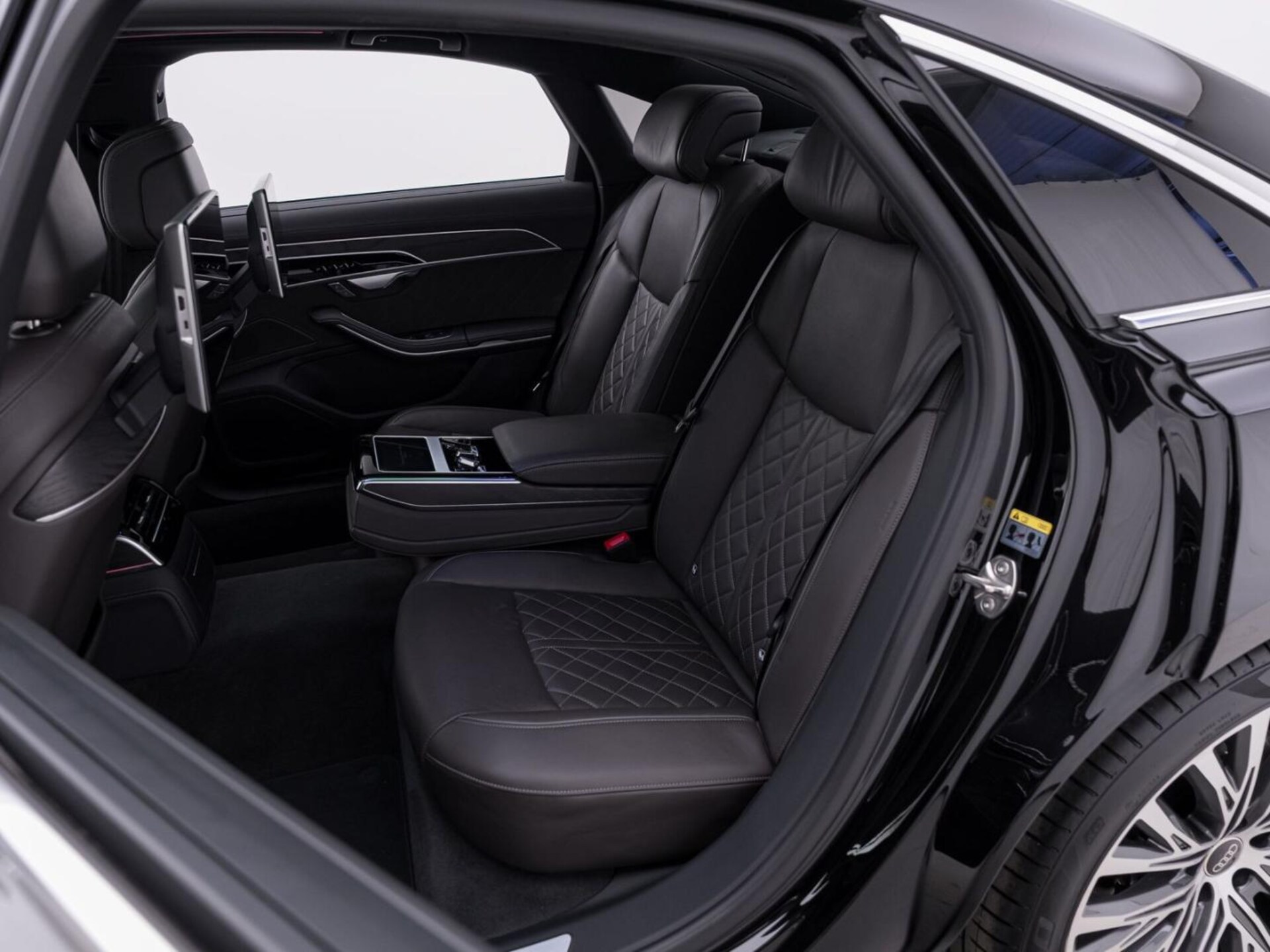 Audi A8 Lang