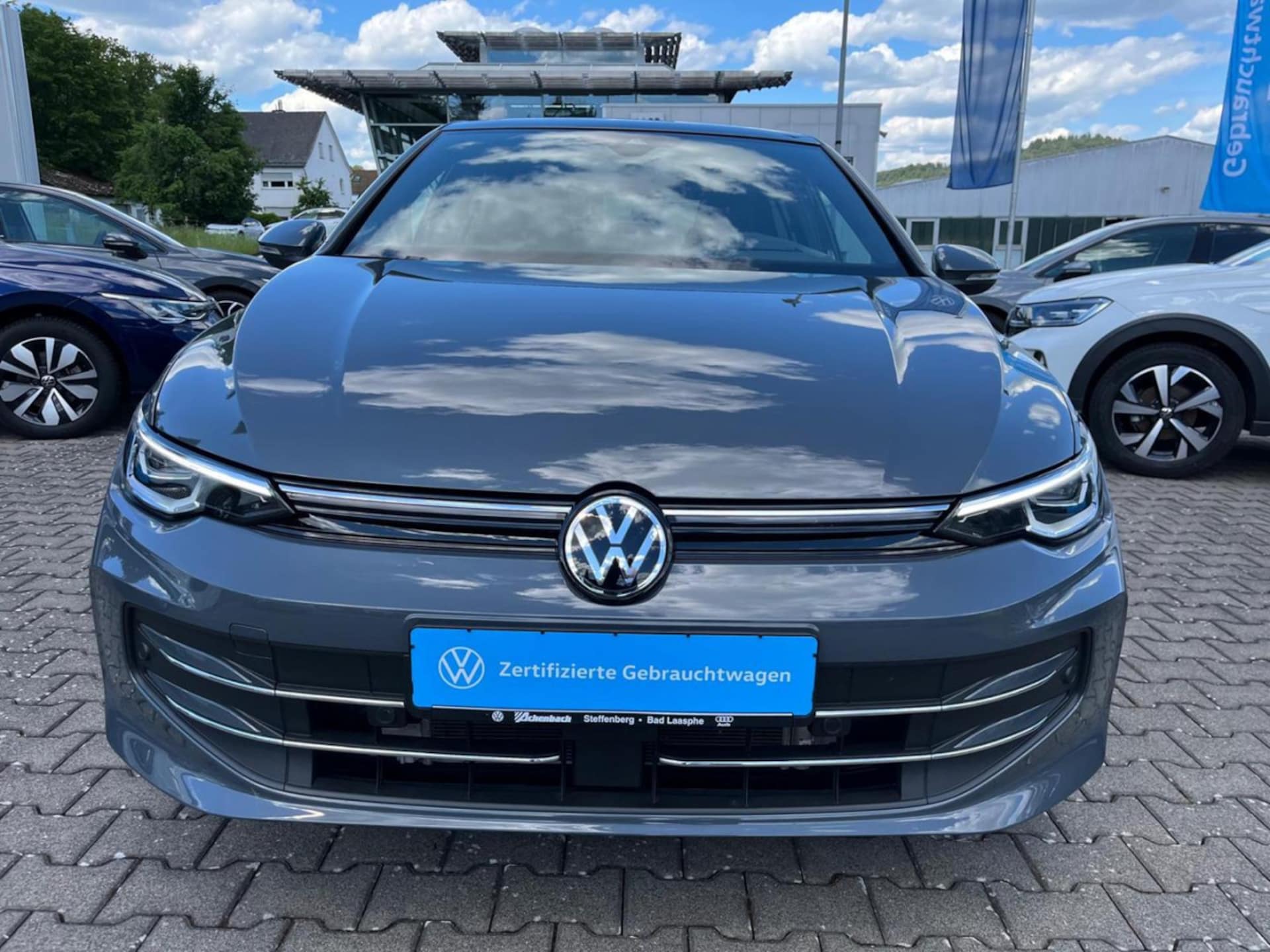 Volkswagen Golf Style